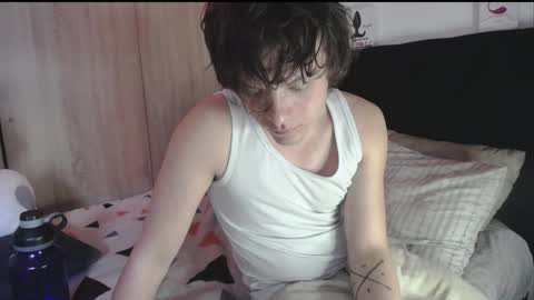 Santii online show from 04/18/26, 07:58