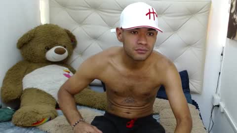 Snapshot of santino_cruz chatting on 12/05/24, 12:44 Santino Cruz online show from 12/05/24, 12:44