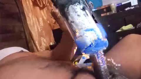 santos2131989 online show from 05/13/26, 02:47