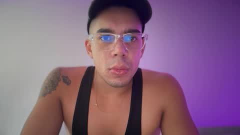 santoxxxkinney online show from 02/01/26, 06:06