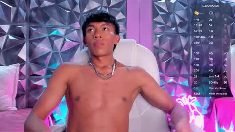 Santii online show from 10/29/25, 09:05