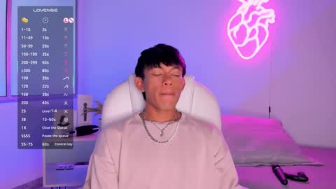 Santii online show from 11/13/25, 10:30