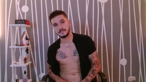 Snapshot of santti_torres chatting on 03/05/25, 04:34 Santy Torres online show from 03/05/25, 04:34