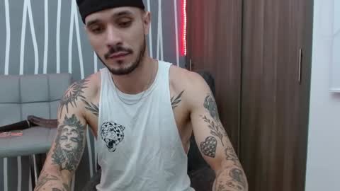 Snapshot of santti_torres chatting on 03/04/26, 02:39 Santy Torres online show from 03/04/26, 02:39