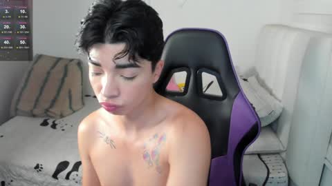 Mr. Santiago online show from 02/02/25, 01:30