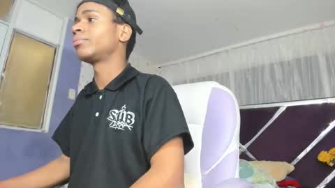 santy online show from 12/21/25, 04:41