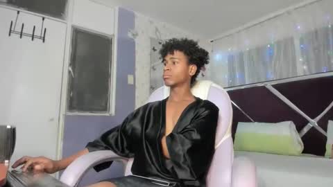 santy online show from 03/18/26, 12:08