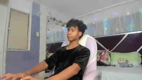 santy online show from 03/22/26, 04:32