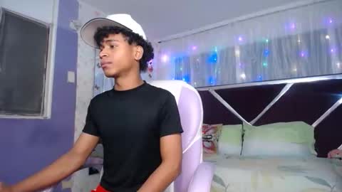 santy online show from 04/15/26, 12:45