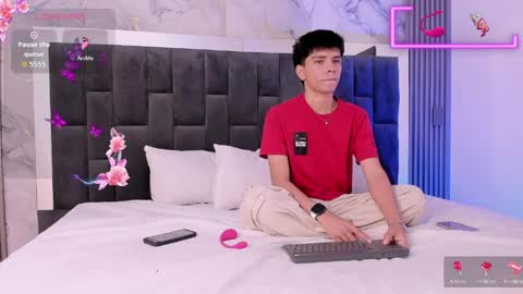 Santiago Carrington online show from 04/10/26, 02:22