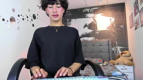 Snapshot of santy_fox chatting on 03/20/26, 12:43 SANTY online show from 03/20/26, 12:43