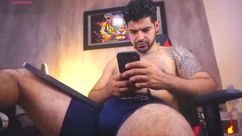 Snapshot of santy_king25 chatting on 05/26/26, 09:49 santiago online show from 05/26/26, 09:49