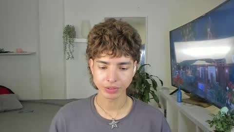 kitty online show from 11/12/25, 02:23