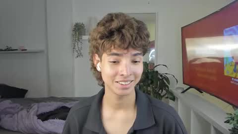 kitty online show from 11/20/25, 01:06