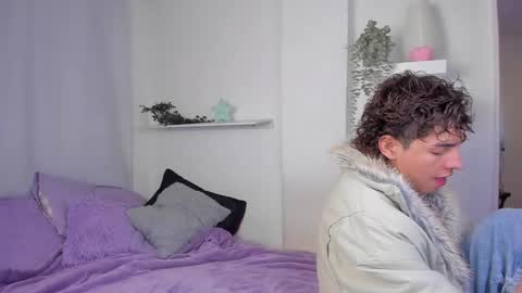 kitty online show from 01/18/26, 01:20