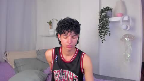 kitty online show from 02/03/26, 02:53