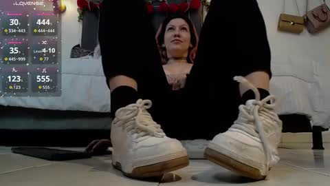 sanyaseraphine0 online show from 03/27/26, 07:46