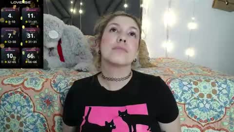 sanyaseraphine0 online show from 06/11/26, 12:32