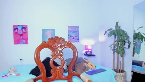 Snapshot of saori_022 chatting on 09/20/25, 03:18 saori_022 online show from 09/20/25, 03:18