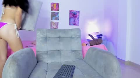 Snapshot of saori_022 chatting on 10/02/25, 03:13 saori_022 online show from 10/02/25, 03:13