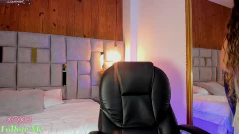 Saori  online show from 03/11/25, 11:44