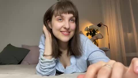 Anny online show from 11/10/25, 11:26