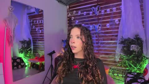 Valerin online show from 10/19/25, 02:12