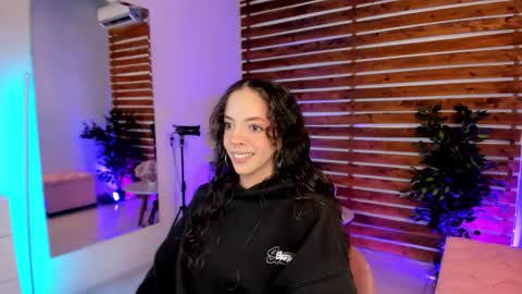 Valerin online show from 02/01/26, 02:21