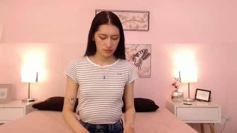 Sara online show from 10/12/25, 05:06