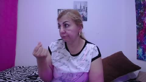 sara online show from 12/16/24, 03:22