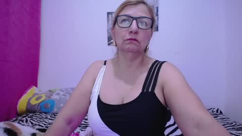 sara online show from 12/24/24, 11:17