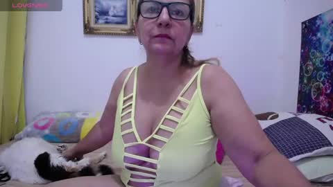 sara online show from 06/03/26, 03:20