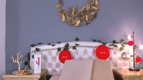 Snapshot of sara__williams chatting on 12/30/24, 03:58 Sara online show from 12/30/24, 03:58
