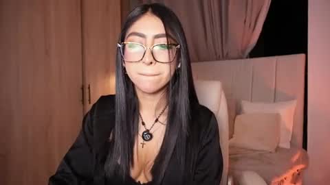 Sara  online show from 07/22/26, 01:52