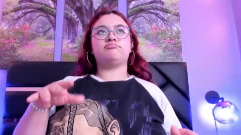 SARA ARIAS  online show from 02/02/25, 08:13