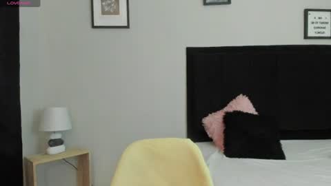 Snapshot of sara_b11 chatting on 07/09/26, 06:45 sara_b11 online show from 07/09/26, 06:45
