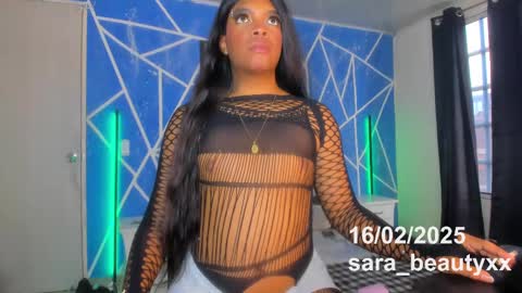 Snapshot of sara_beautyxx chatting on 02/16/25, 07:05 I am Sofia GEMINIS online show from 02/16/25, 07:05