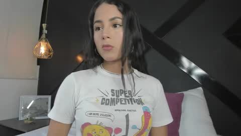 Sara online show from 02/12/25, 02:24