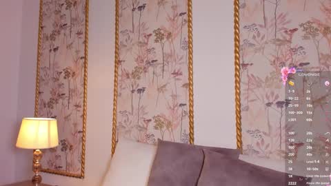 Sara online show from 10/10/25, 01:32