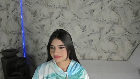 sara online show from 01/15/25, 11:00