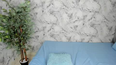 sara online show from 02/09/25, 12:52