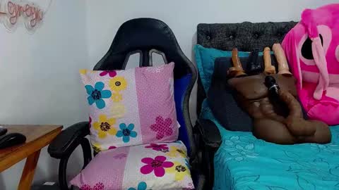 Sara Greyx online show from 01/08/25, 10:27