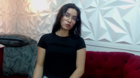 Snapshot of sara_hoffman_4 chatting on 04/19/26, 06:10 Sara online show from 04/19/26, 06:10