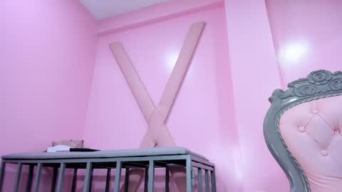 Sara HooT  online show from 01/26/25, 07:42