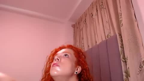 sara_johnson__ online show from 04/23/26, 10:14