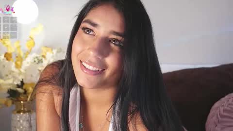  Sara Jones  online show from 02/26/26, 07:35