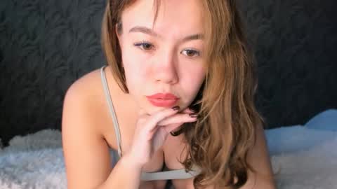 Snapshot of sara_kox chatting on 10/09/25, 02:04 sara_kox online show from 10/09/25, 02:04