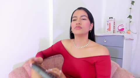 Sara  online show from 02/08/25, 12:39