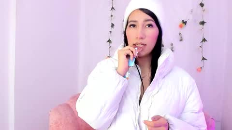 Sara  online show from 02/25/25, 11:19