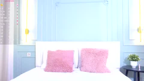 Snapshot of sara_lewiis chatting on 02/25/25, 03:27 Sara online show from 02/25/25, 03:27